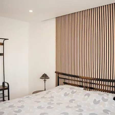 Διαμέρισμα Cosy A Priest 78m² Proche Tramway *