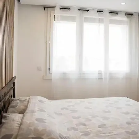 Apartment Cosy A Priest 78m² Proche Tramway Saint-Priest (Rhone)